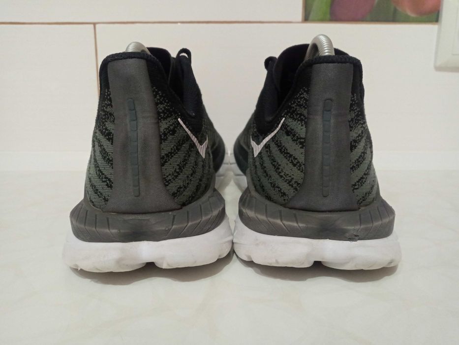 Кроссовки Hoka Mach 5   44 размер 28,5 см