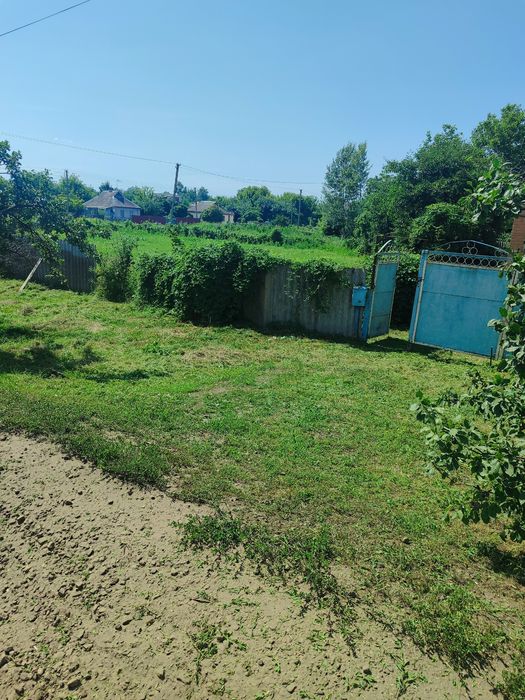 Продам будинок в смт Кегичівка в районі ЖД вокзалу з газовим опаленням