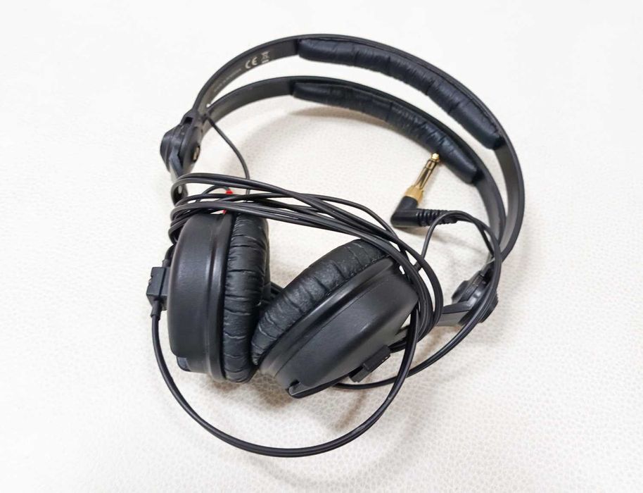 Auscultadores Sennheiser HD-25