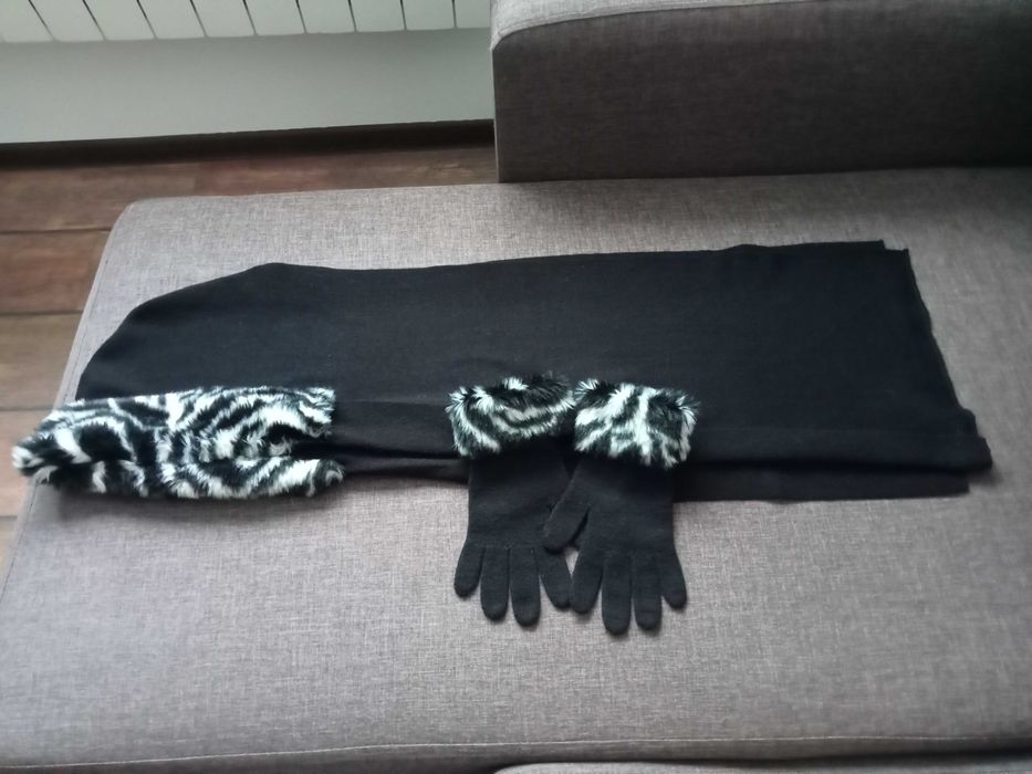 Komplet szal i rękawiczki