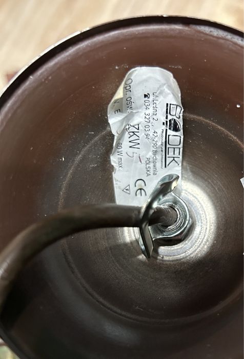 Piękny żyrandol do salonu