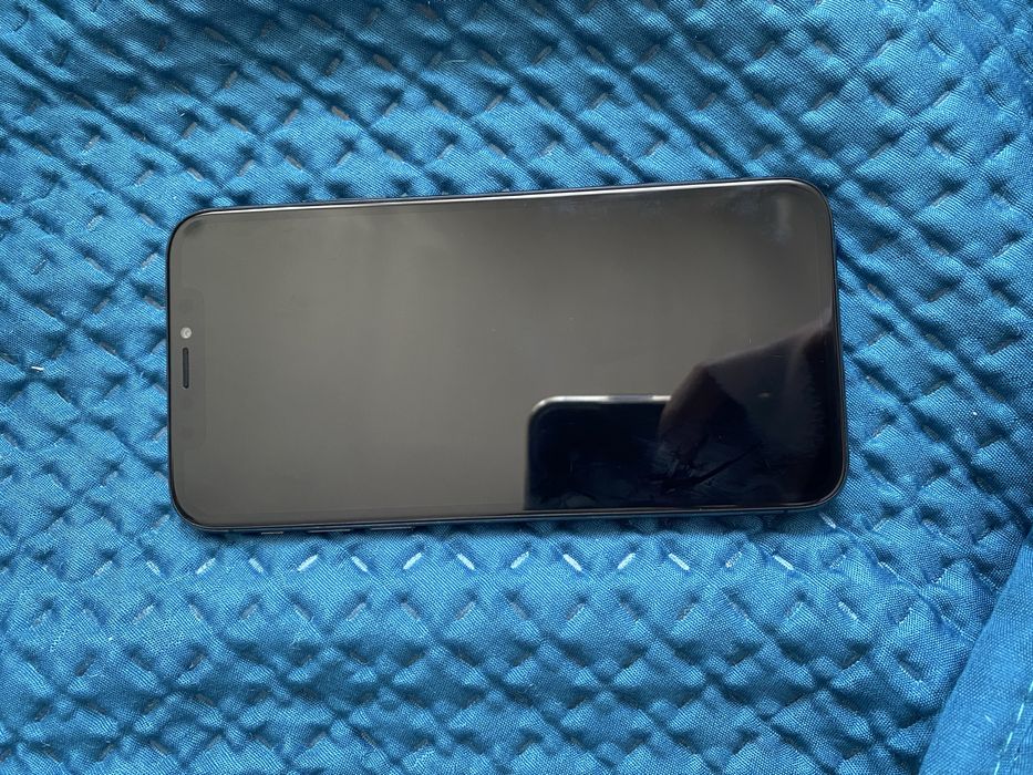 Iphone X, na cor preta