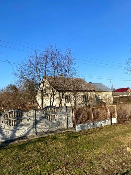 Будинок з цегли с. Великополе Львівська область Яворівський район