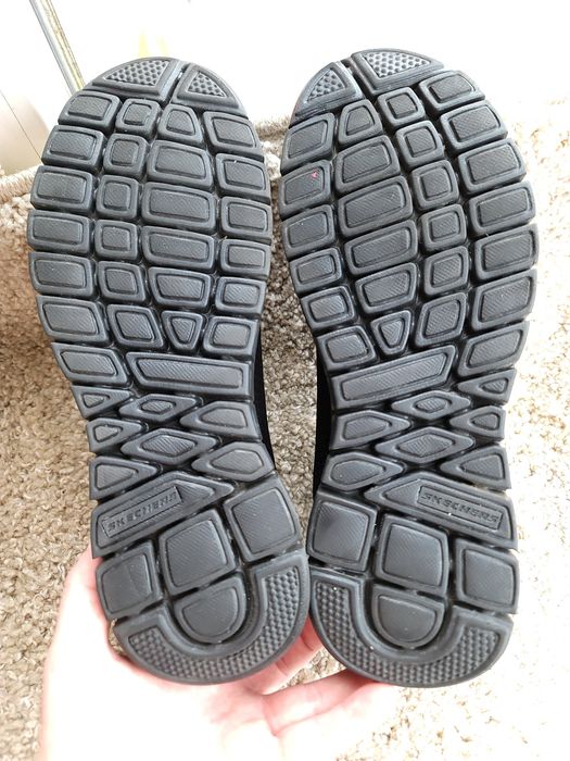 SKECHERS р 43-44 Америка Орігинал! Бігові кросівки