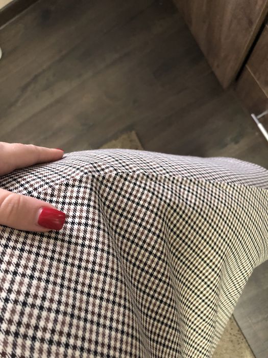 Спідниця в гусячу лапку
