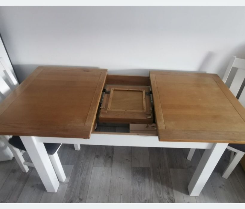 Stół rozkładany 4 krzesła 140/90/80/180