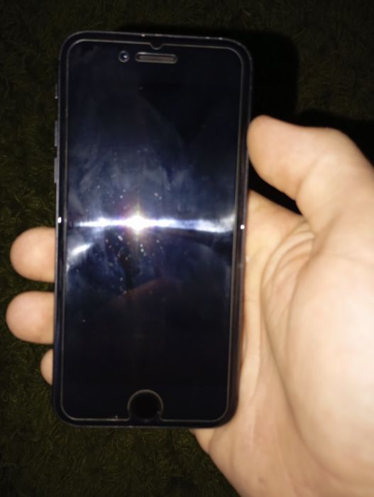 Продам айфон 8 неверлок (64гб)