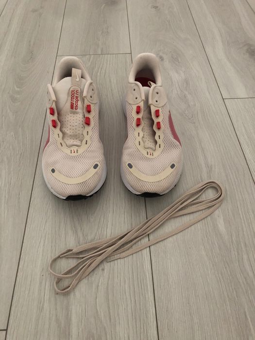 Sapatilhas Nike React, tamanho 42