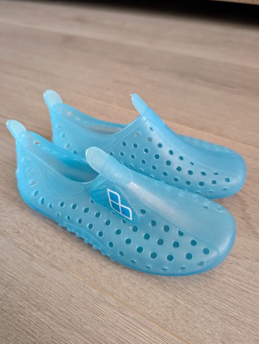 Тапочки для пляжа коралов дитячі  Arena 28р.