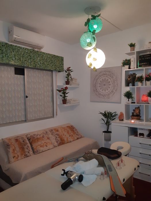 Massagem/  terapêuta Trans.