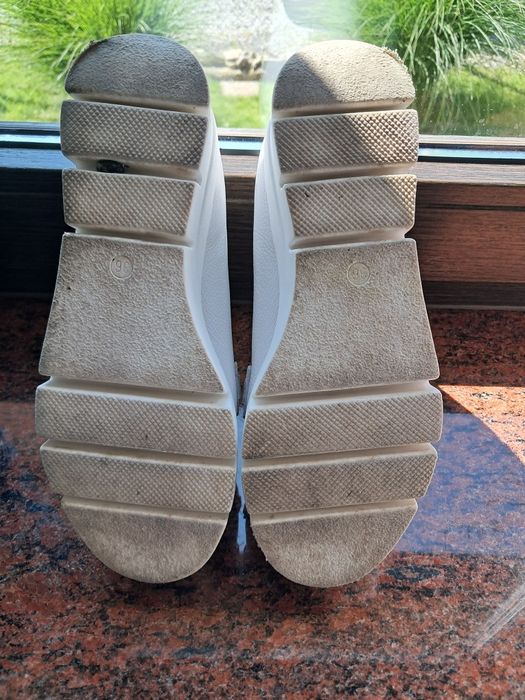 Buty  białe rozmiar 36