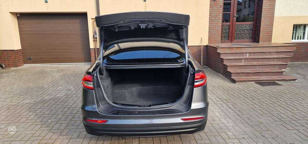 Ford Fusion 2019 гібрид