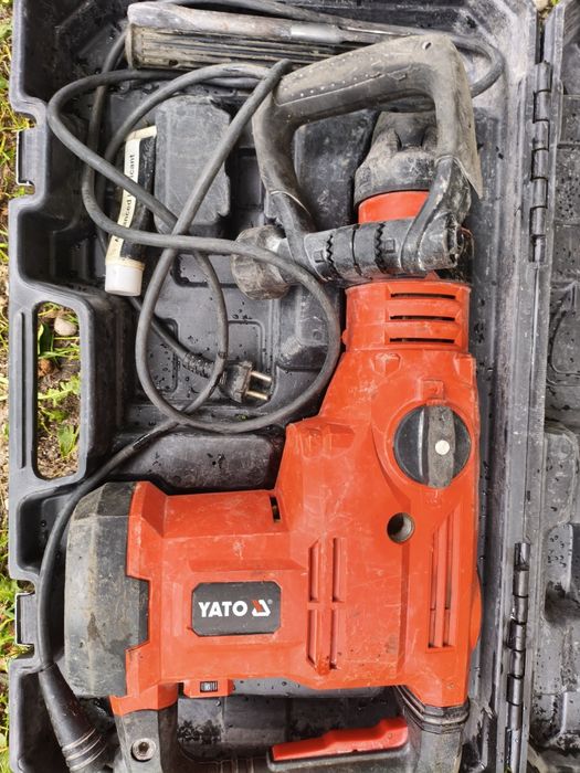 YATO YT-82135 młot udarowo-obrotowy SDS-Max 1600 W 25 J + walizka