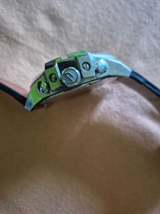 Sprzedam zegarek Casio edifice