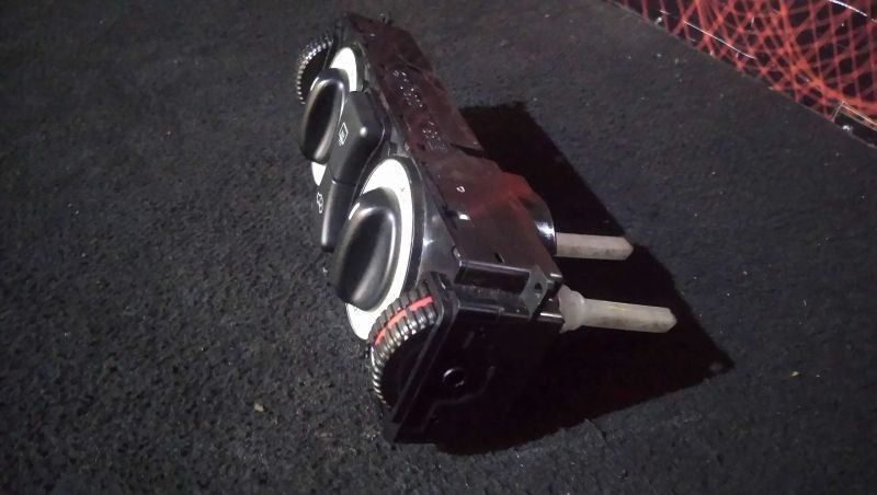 Comando Da Sofagem  Mercedes-Benz Slk (R170)