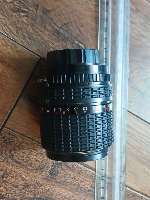 Обєктив Prakticar MC auto zoom 3.5-4.5/35-70