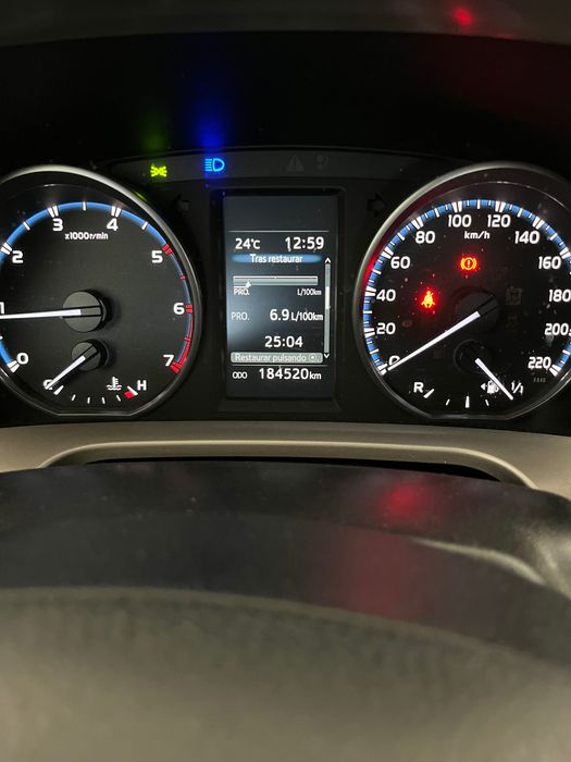 Particular vende toyota rav 4 2016