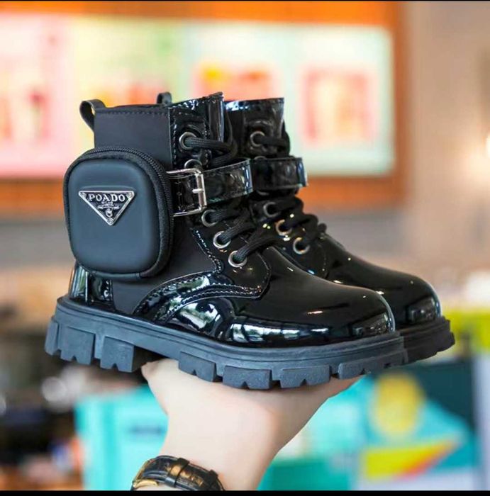 Шикарні ботіночки для модниці 34-35р