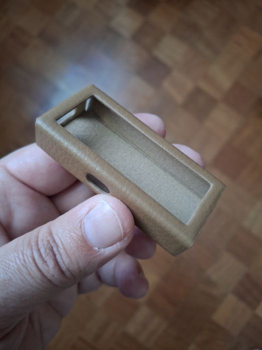 Capa para Questyle M15