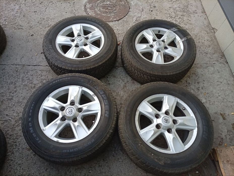 диски с резиной   285/60/18 на Toyota