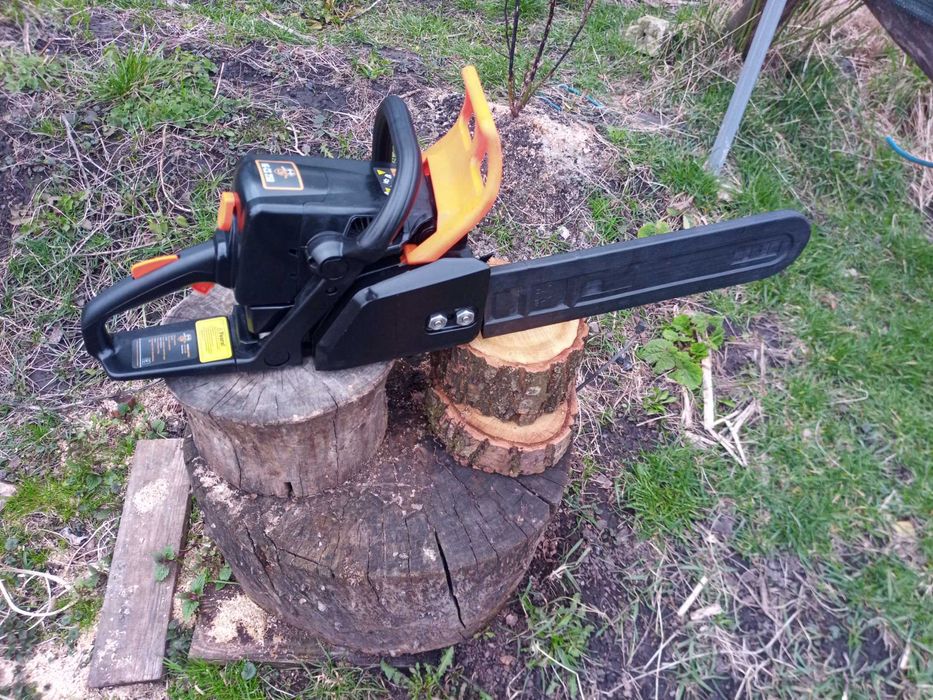 продам бензопилку стан відмінний MS 250 бензопила брат пили штіль 250