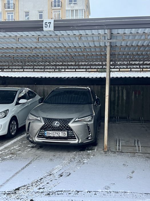 ЖК Смарт с ремонтом, мебелью,техникой,паркингом, кладовкой. от хозяина