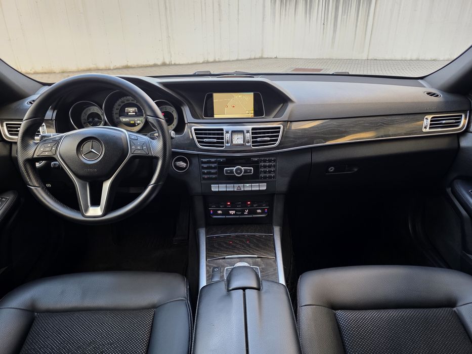 Carrinha MERCEDES E250 ADVANTGARDE 2.2D Biturbo 204CV Caixa Automática- Excepcional