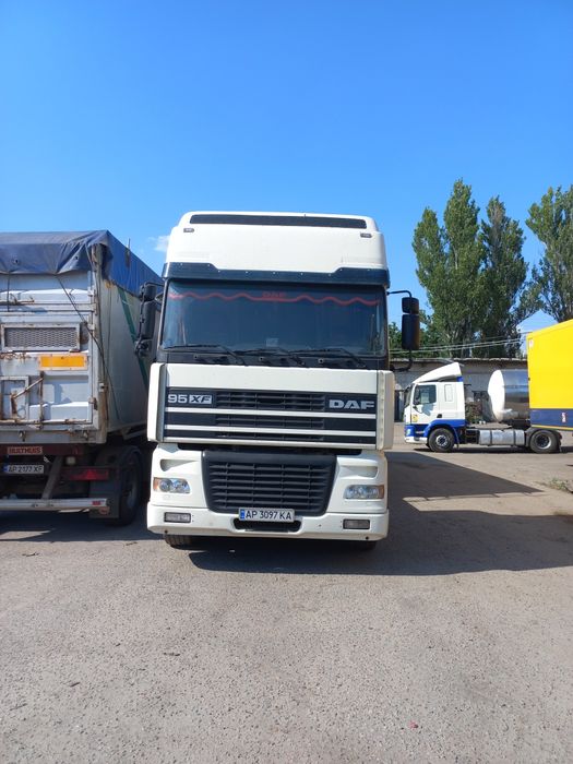 Авто ДАФ Самоскид