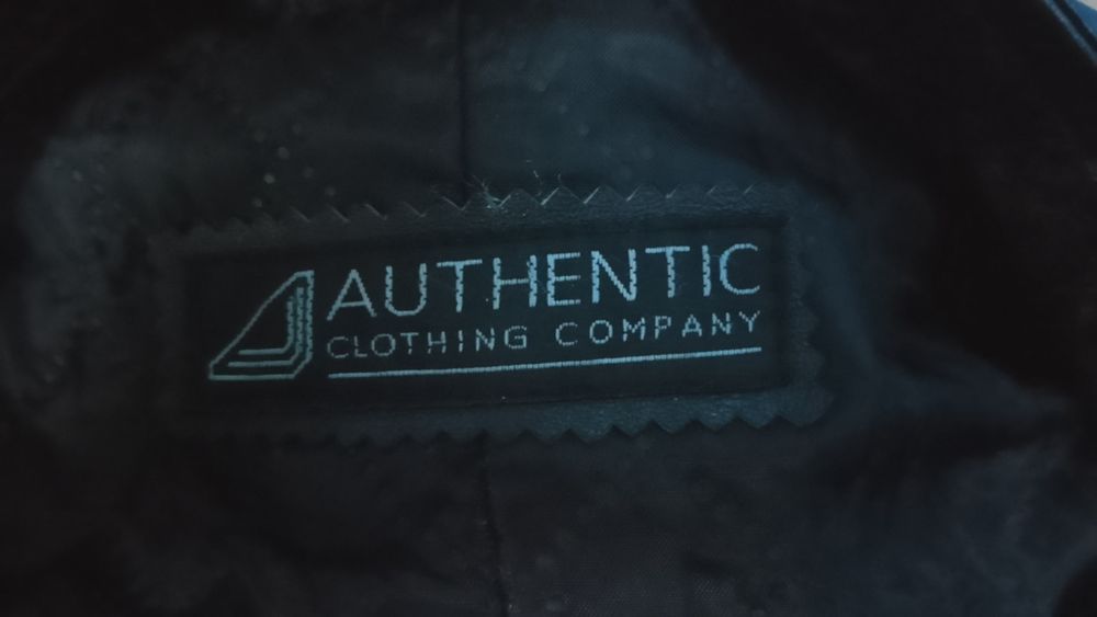 Продам натуральную кожаную куртку!