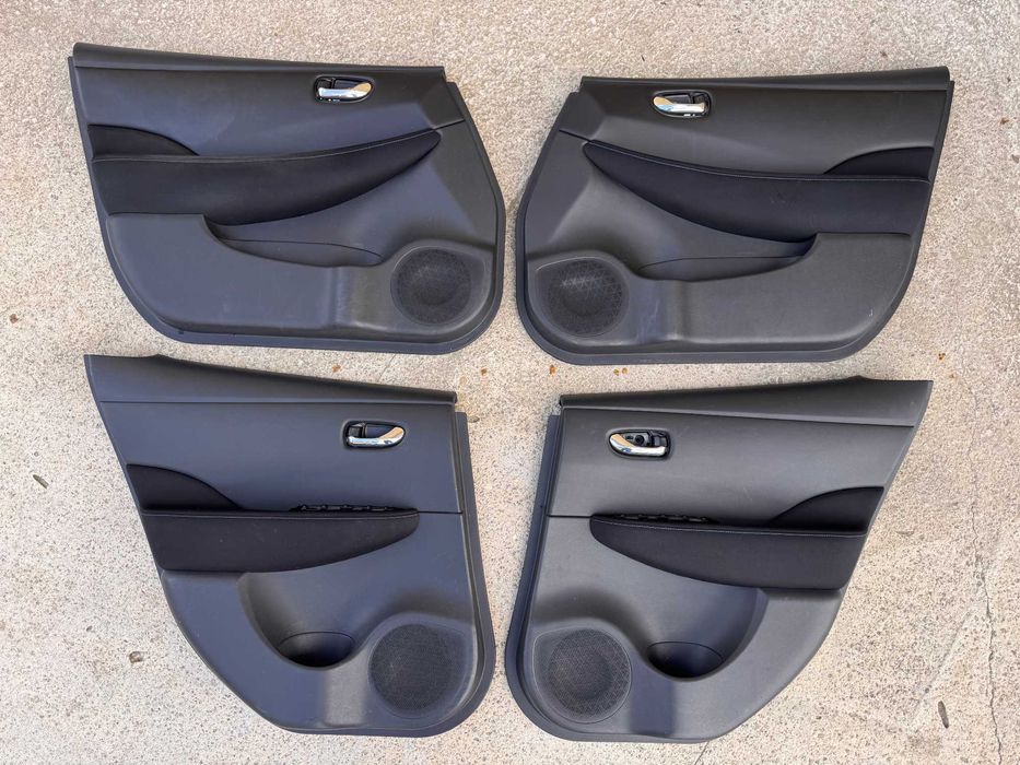 Дверные карты Nissan Leaf 2018-2024 **ИДЕАЛ**