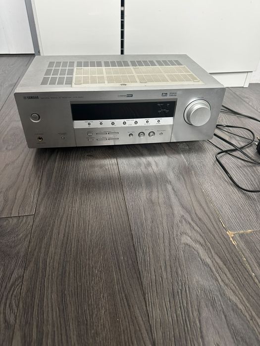 Amplituner Yamaha 5930