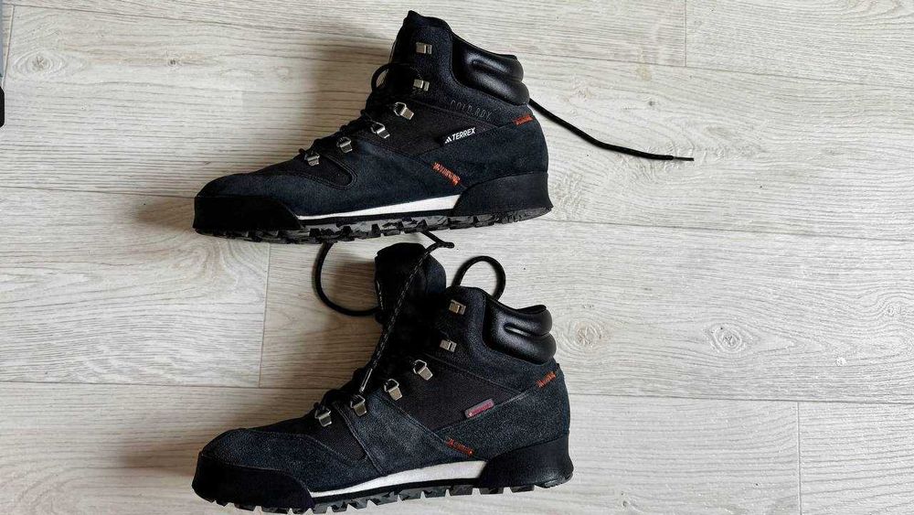 Черевики Adidas Terrex Snowpitch C. IH3663 р.44 2/3 чорний