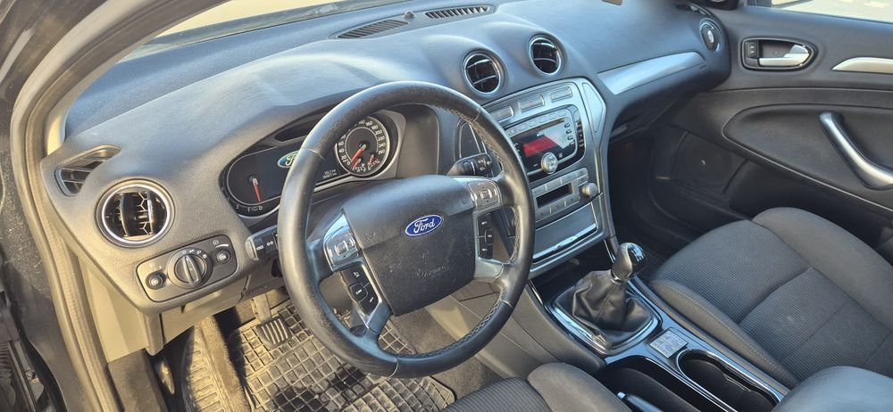 Sprzedam Forda Mondeo