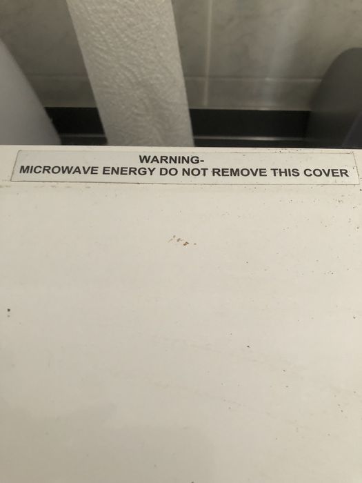 Microondas a funcionar bem marcs Confortec