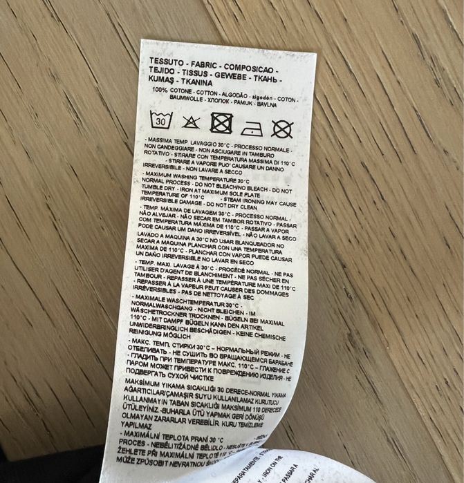 Нова футболка Armani Exchange oригінал М regular+
