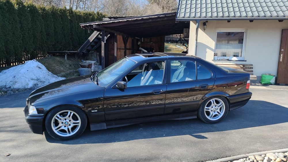 Samochód BMW e36
