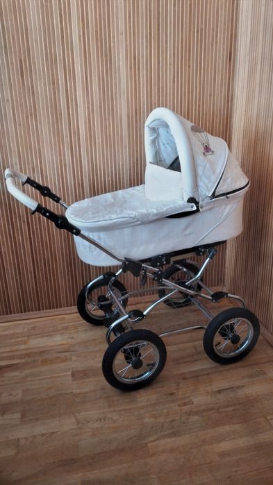 Продам дитячу коляску