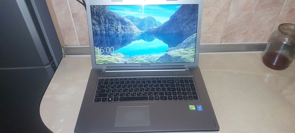 Леново Z 710 в гарному стані,ігровий