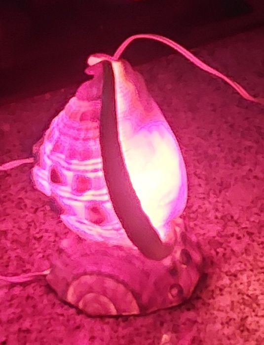 CANDEEIRO PARA BEBÉ OU IDOSO,LUZ DE PRESENÇA.Casa,Quarto,Sala,Lar,etc.