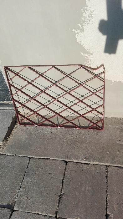 krata do okna do piwnicy