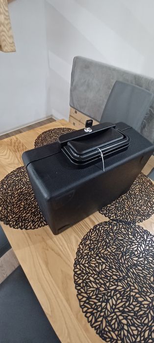 Sejf Kasetka ognioodporna 2x kluczyk