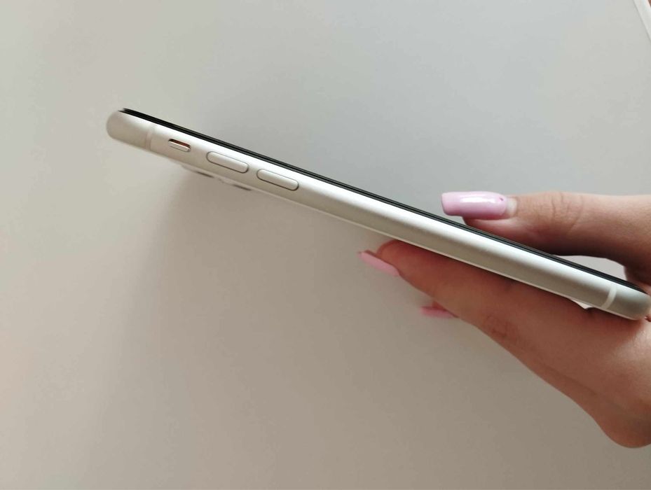 Iphone 11 64gb bialy