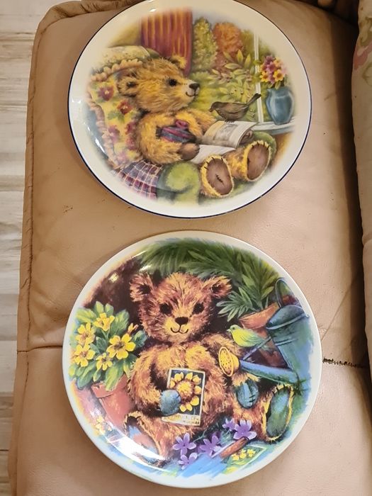 Dwa talerze kolekcjonerskie Misie