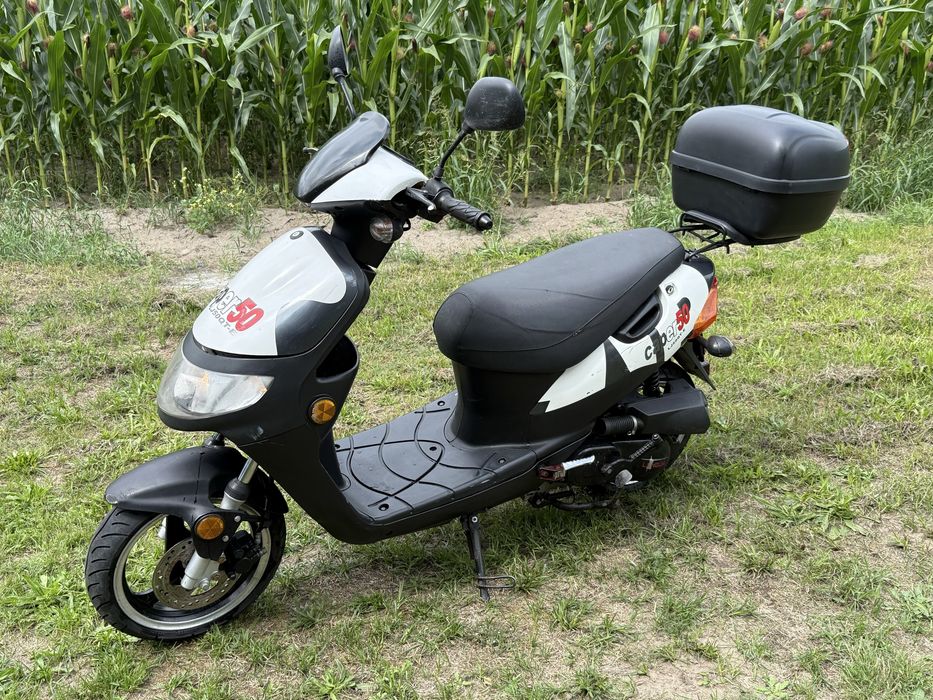 Skuter Longija Keeway Romet Junak Zipp spalinowy motorower 50cm3