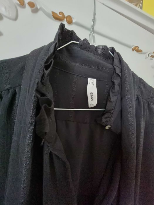 Camisa preta Mango