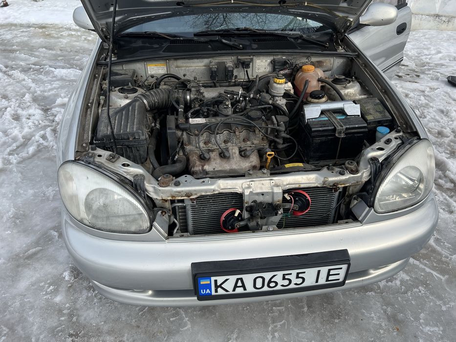 Легковий автомобіль Chevrolet Lanos