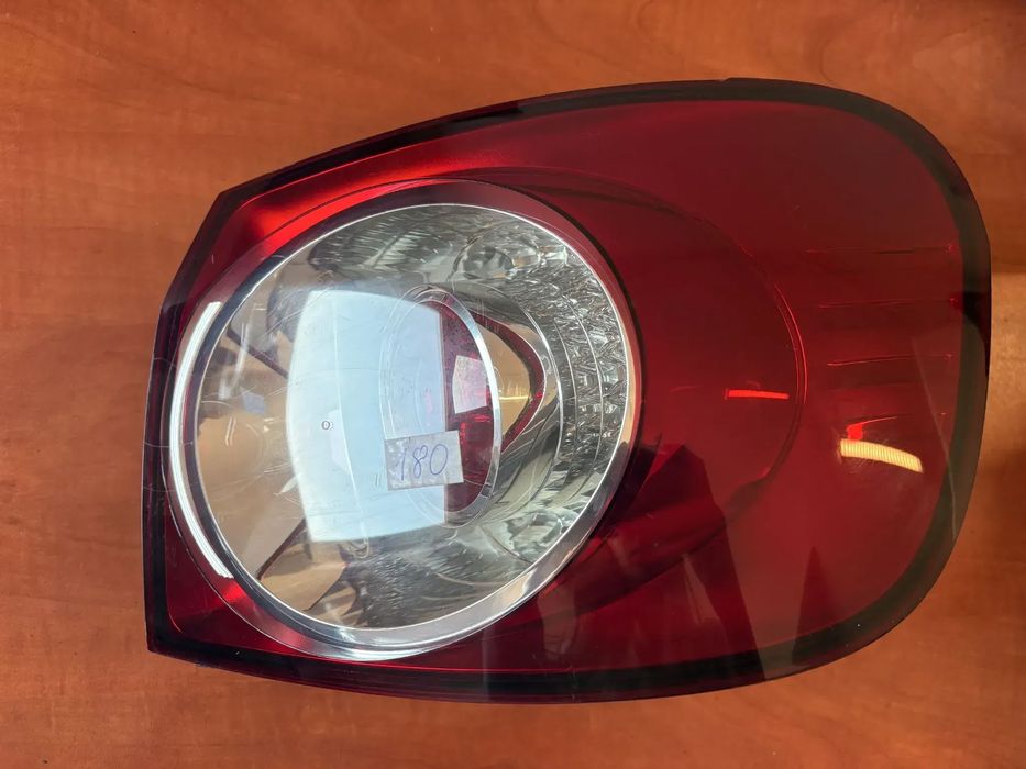 LAMPA PRAWY TYŁ VOLKSWAGEN GOLF V PLUS LIFT (2008-2014) 5M0945096R