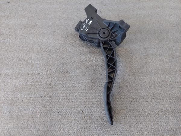 Pedal do acelerador SMART ForFour (454)