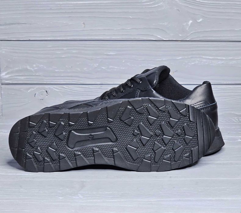 Кожаные широкие мужские черные прошитые харьковские кроссовки!!!