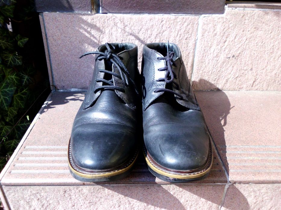 Buty męskie marki Lasocki rozmiar 40.